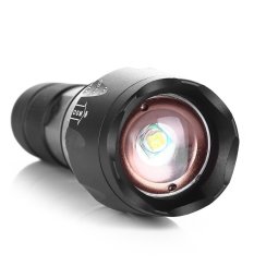 Taktická vojenská LED baterka se zoomem