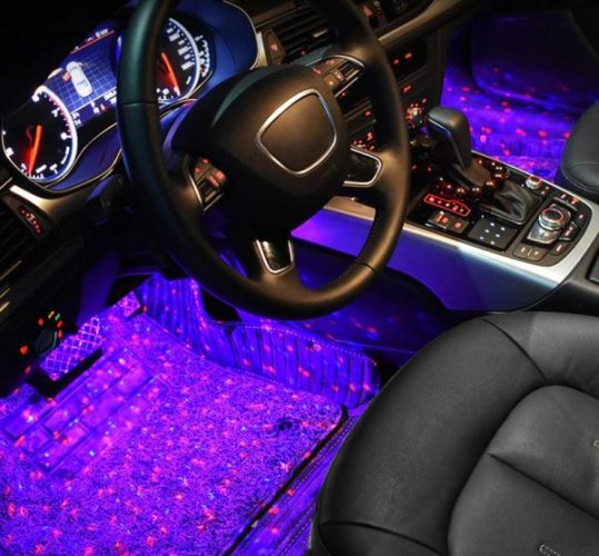Barevné LED RGB podsvícení do auta