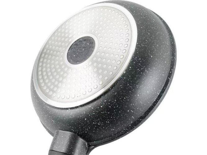 Non-stick pan universal - 24 cm