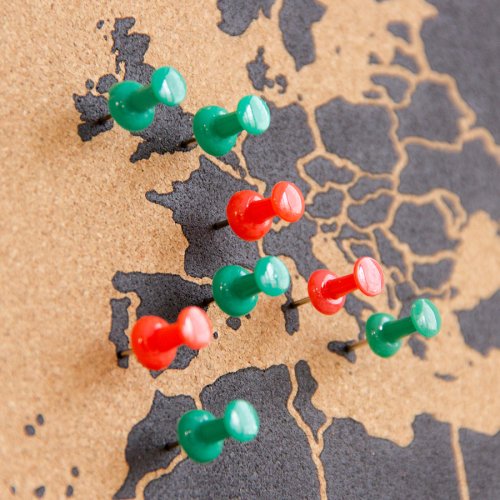 Korková nástěnná mapa světa- přírodní, černá L