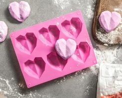 Heart shaped muffin tin - 3D HEARTS