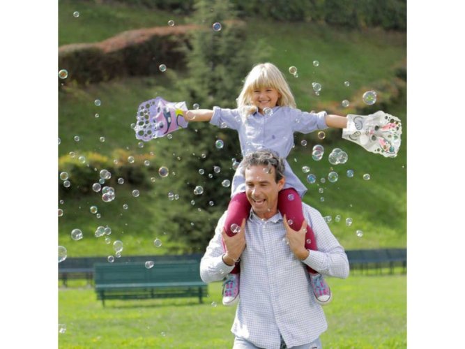 Bubbles zábavná rukavice s bublifukem - lev