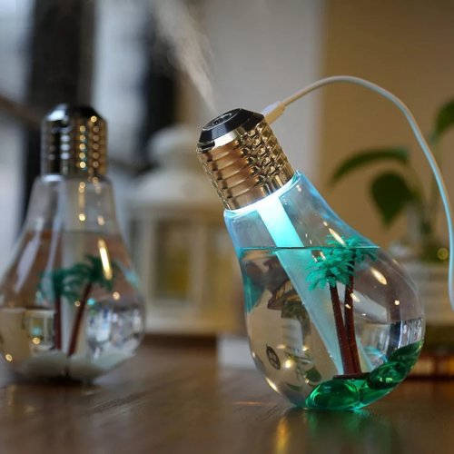 Aróma difuzér s LED osvetlením v tvare žiarovky