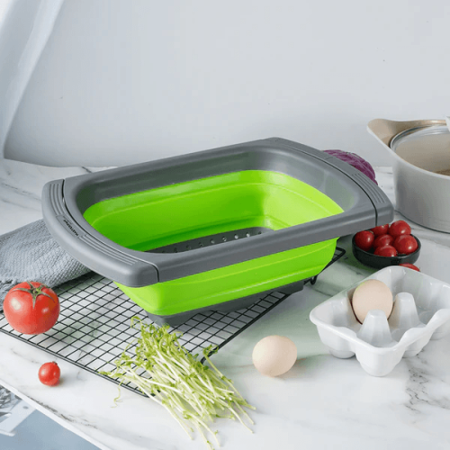 Plastic colander for vegetables