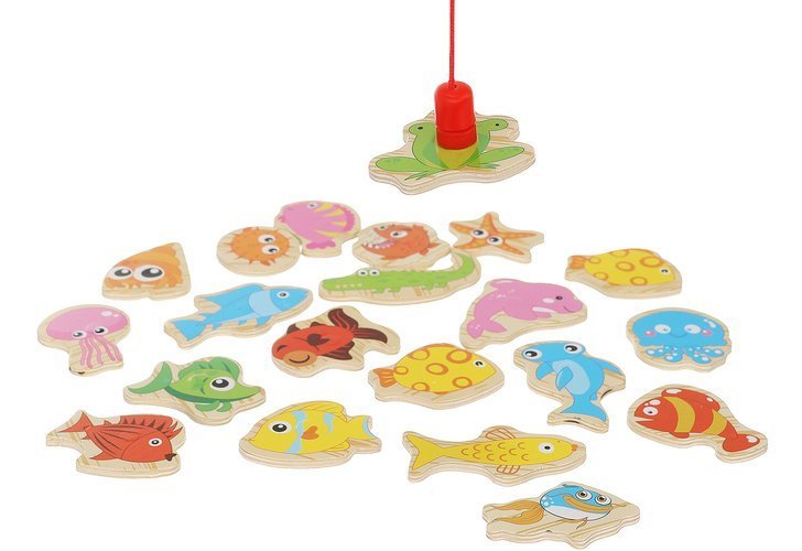 Fishing game with a magnet