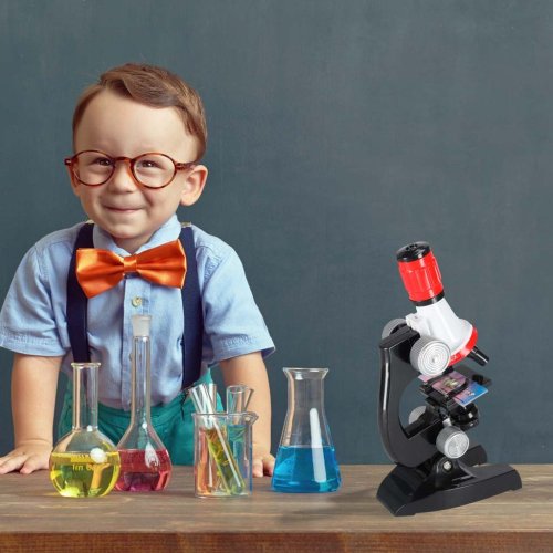 Školní příslušenství pro vědecký mikroskop