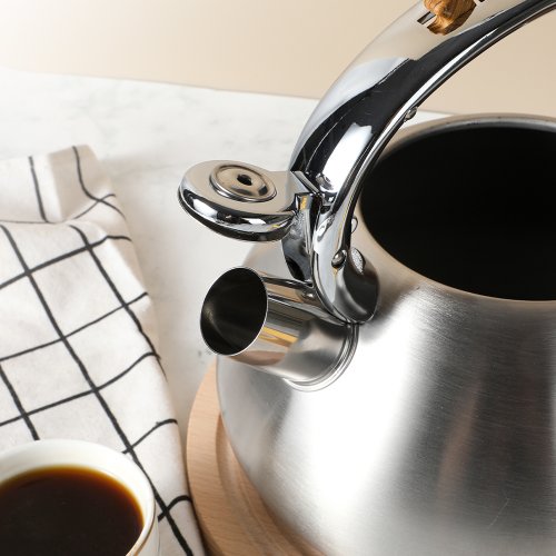 Ấm đun nước inox có còi và trang trí bằng gỗ - 3 l