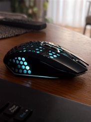 Bezdrátová herní myš RGB černá 1600 DPI