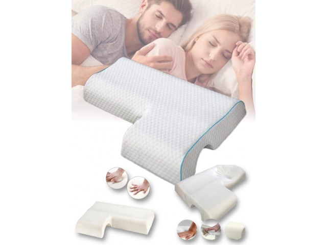 Couples pillow with hand space and memory foam