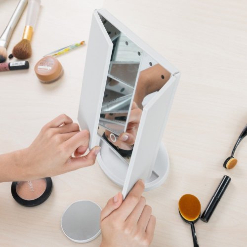 Magnifying Mirror with LED 4 in 1 - InnovaGoods