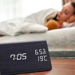 Elektroniczny cyfrowy budzik z termometrem i higrometrem, czarny