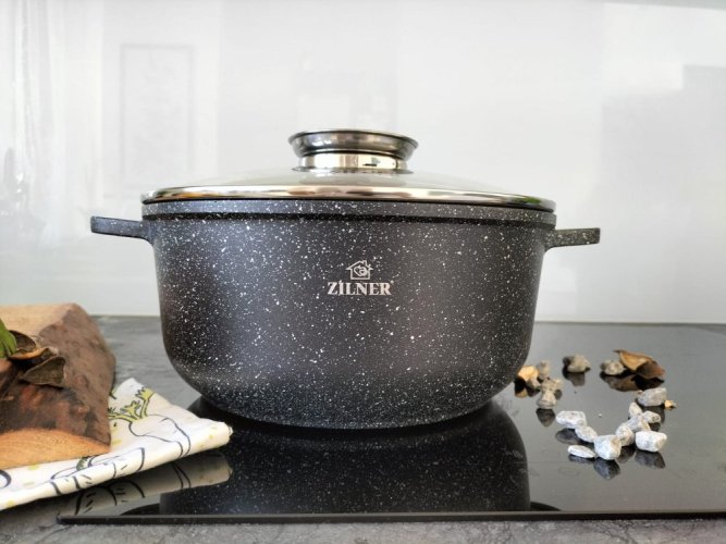 Set of pots and pans - 17pcs