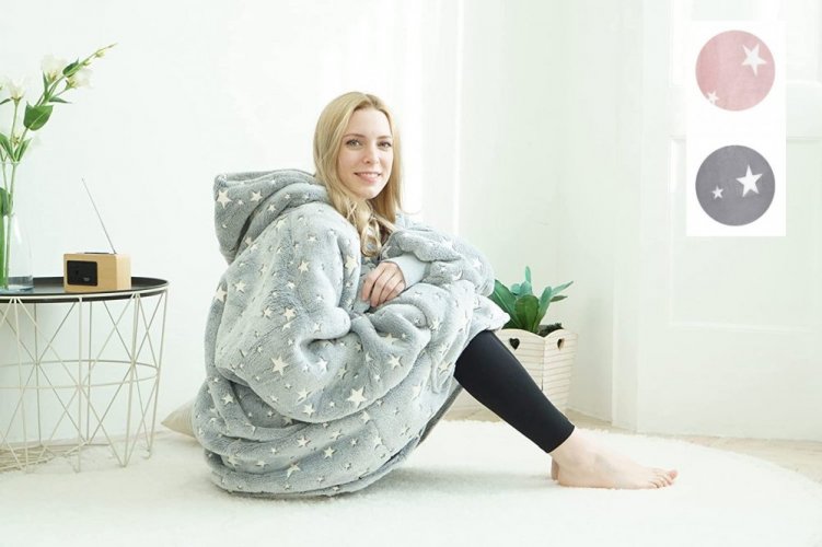 Shining blanket with sleeves and hood - gray