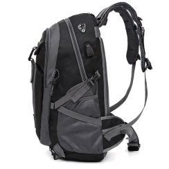 Velký turistický batoh na cesty, trekking a do letadla – 40 l