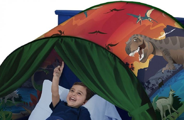 Tent over the bed- Dinosaur