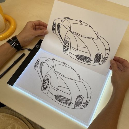 Illuminated LED board for A4 drawing