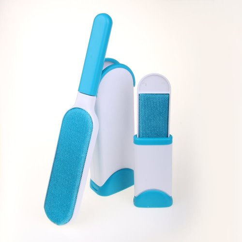 Self-cleaning hair remover
