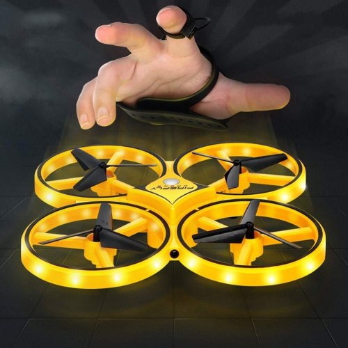 Dron sterowany ruchem ręki