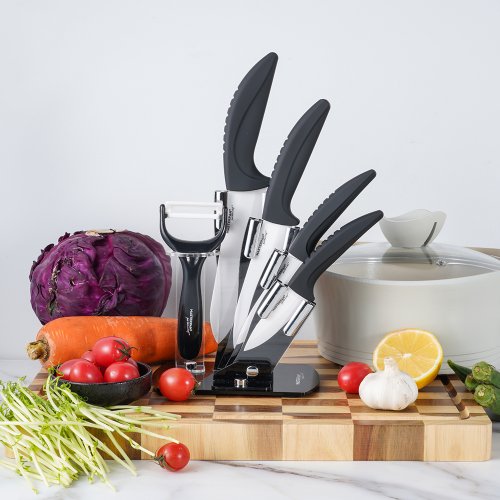 Set of ceramic kitchen knives with white ceramic blade - 6 pcs