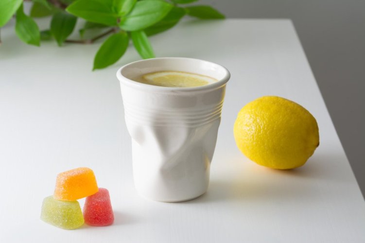 Crumpled mug - Porcelain joke