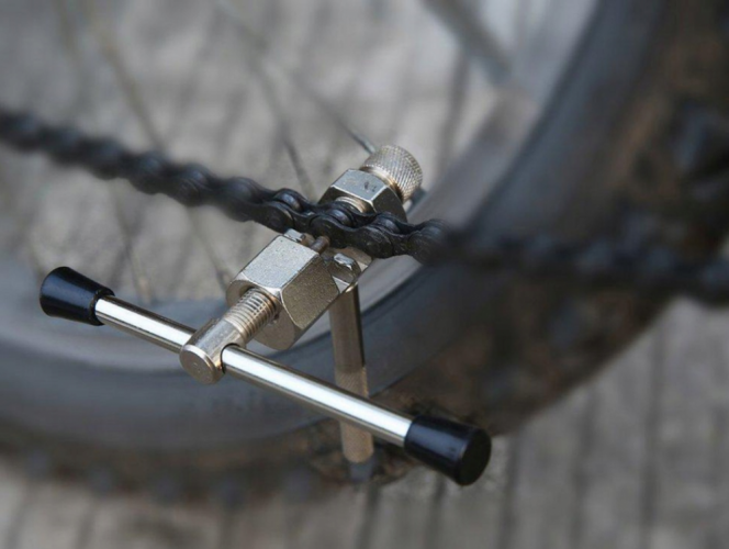 Odstraňovač reťaze z bicykla