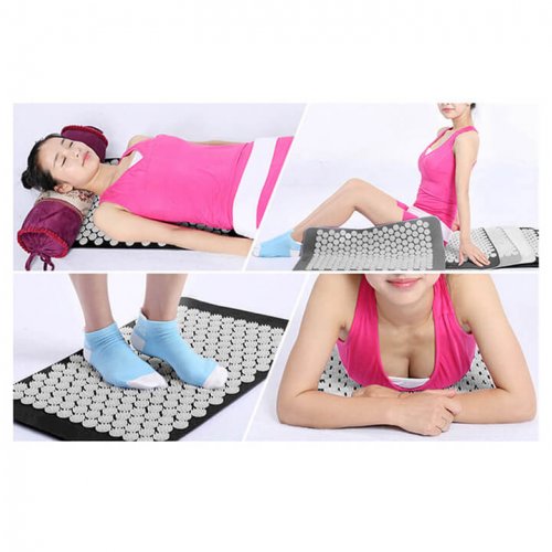 Massage acupressure pad with cushion